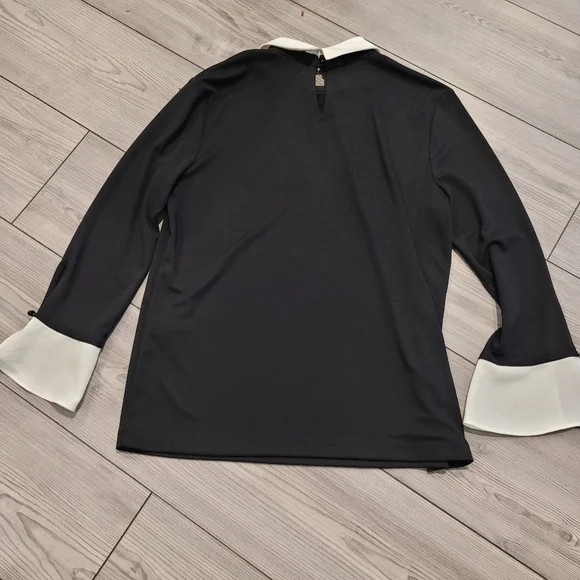 Karl Lagerfeld Womens Pearl Trim Blouse XS Black Liquid Knit Bowtie Collar New - Picture 3 of 5